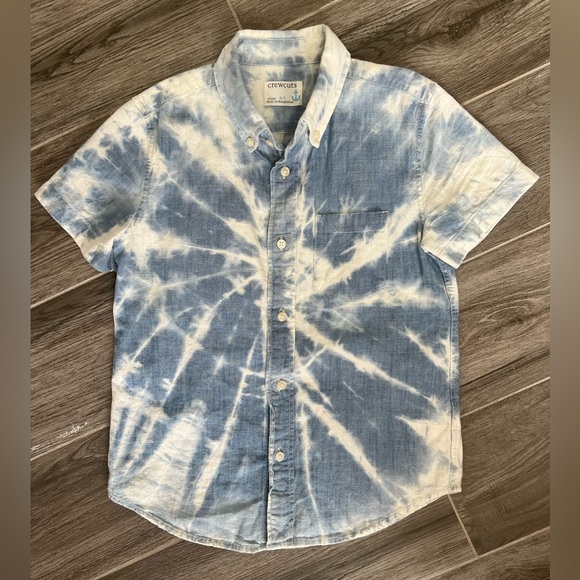 Crewcuts boys shirt in tie dye chambray size 6-7 - Picture 1 of 4